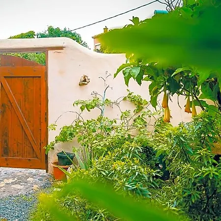 Casa Inspirada Bed & Breakfast 3*